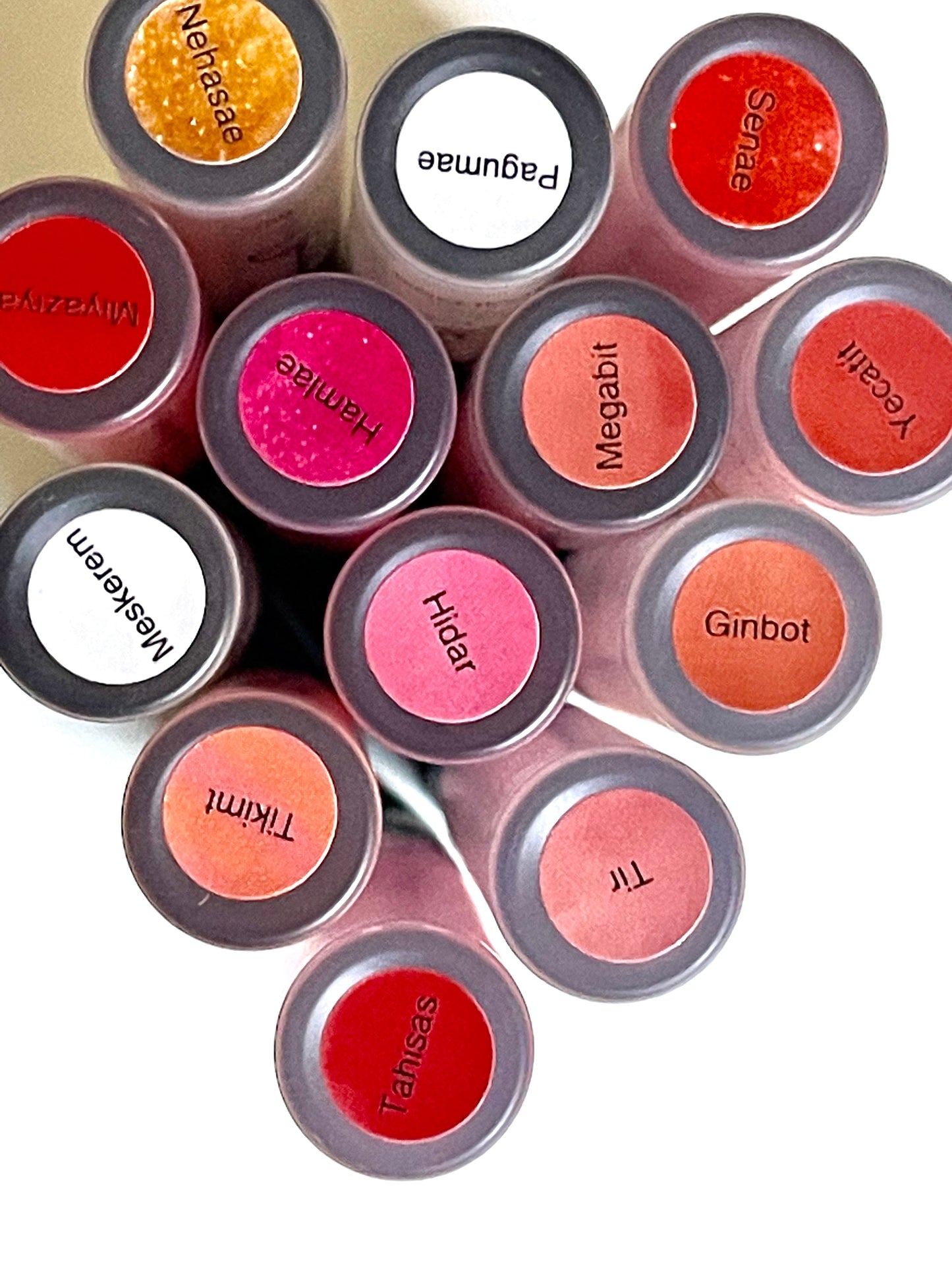 Hamle Lip Gloss(Amharic for July)
